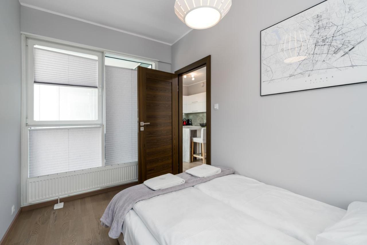 Apartments Poznan Towarowa By Noclegi Renters Exterior photo